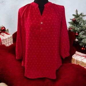 New red top - women’s medium, 3/4 sleeves